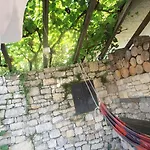 Tik Hegyi Haz *