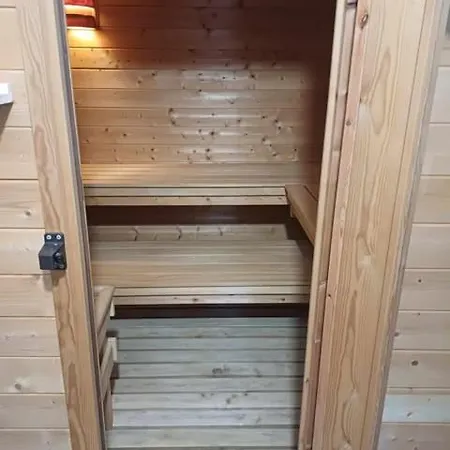 Tik Hegyi Haz Holiday home Monoszlo