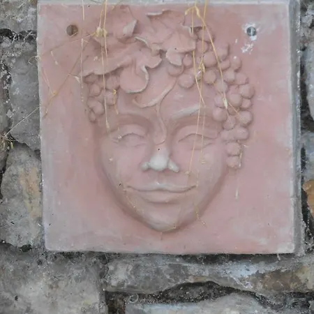 Tik Hegyi Haz بيت للعطل Monoszlo