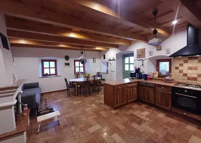 Tik Hegyi Haz Holiday home *