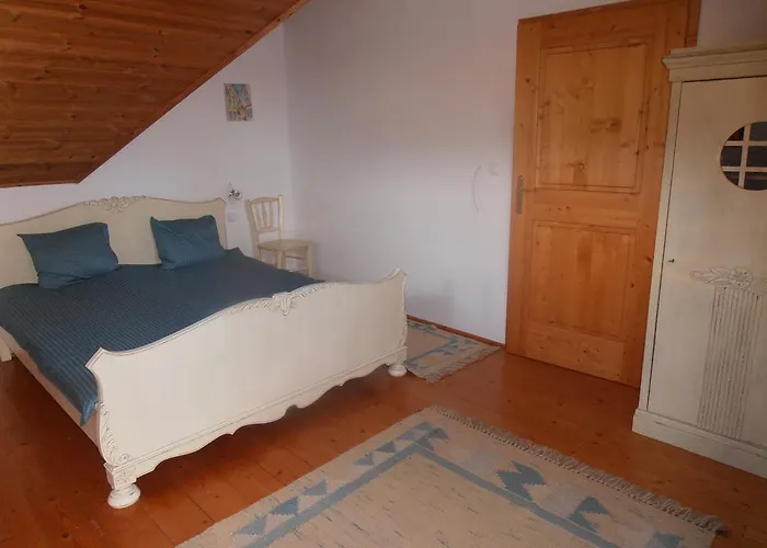 Holiday home Tik Hegyi Haz