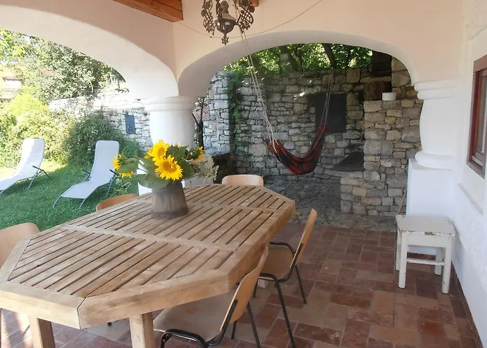 Tik Hegyi Haz Holiday home Monoszlo