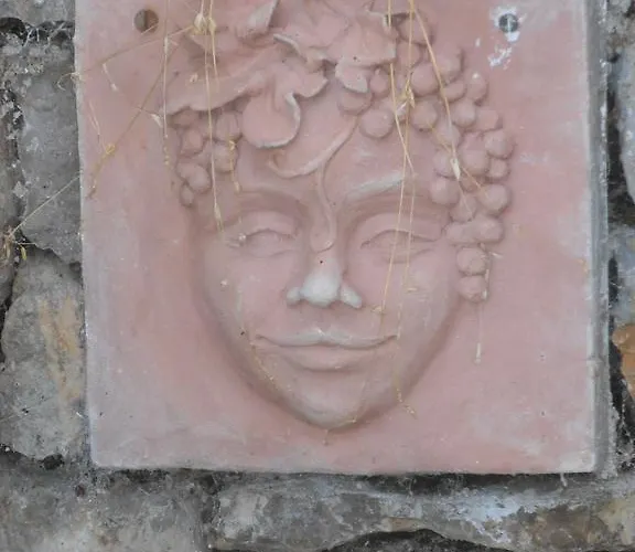 Tik Hegyi Haz Holiday home Monoszlo